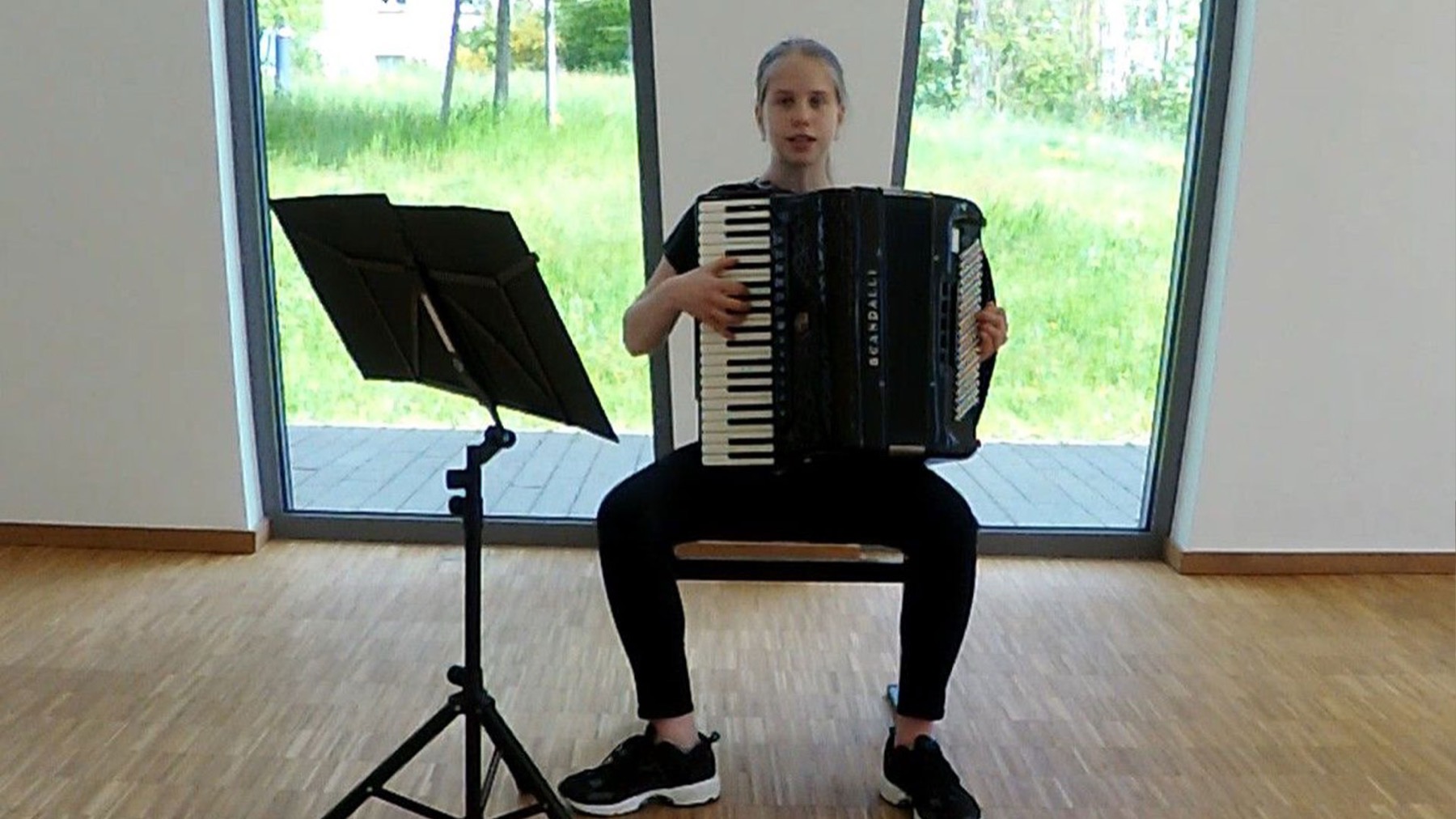 Katharina Weckbecker